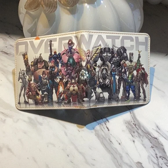 Overwatch Wallet - Picture 1 of 3